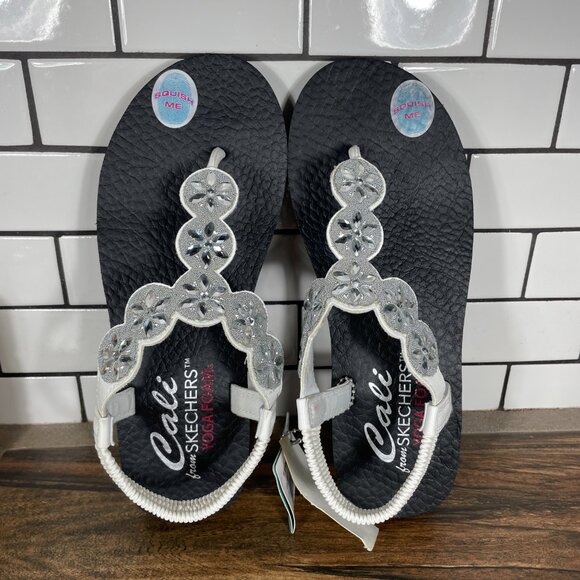 Skechers Meditation Sparkly Fleur Womens 8 Shoes White T-Strap Thong Sandals NEW - Picture 7 of 13